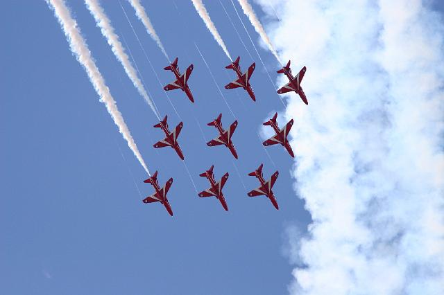 119 Red Arrows - RAF.JPG